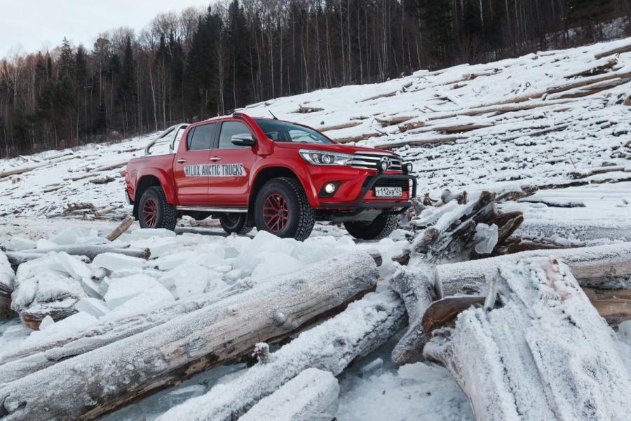  Arctic Trucks Toyota Hilux NG AT35 2016 года  (фото 7 из 12)